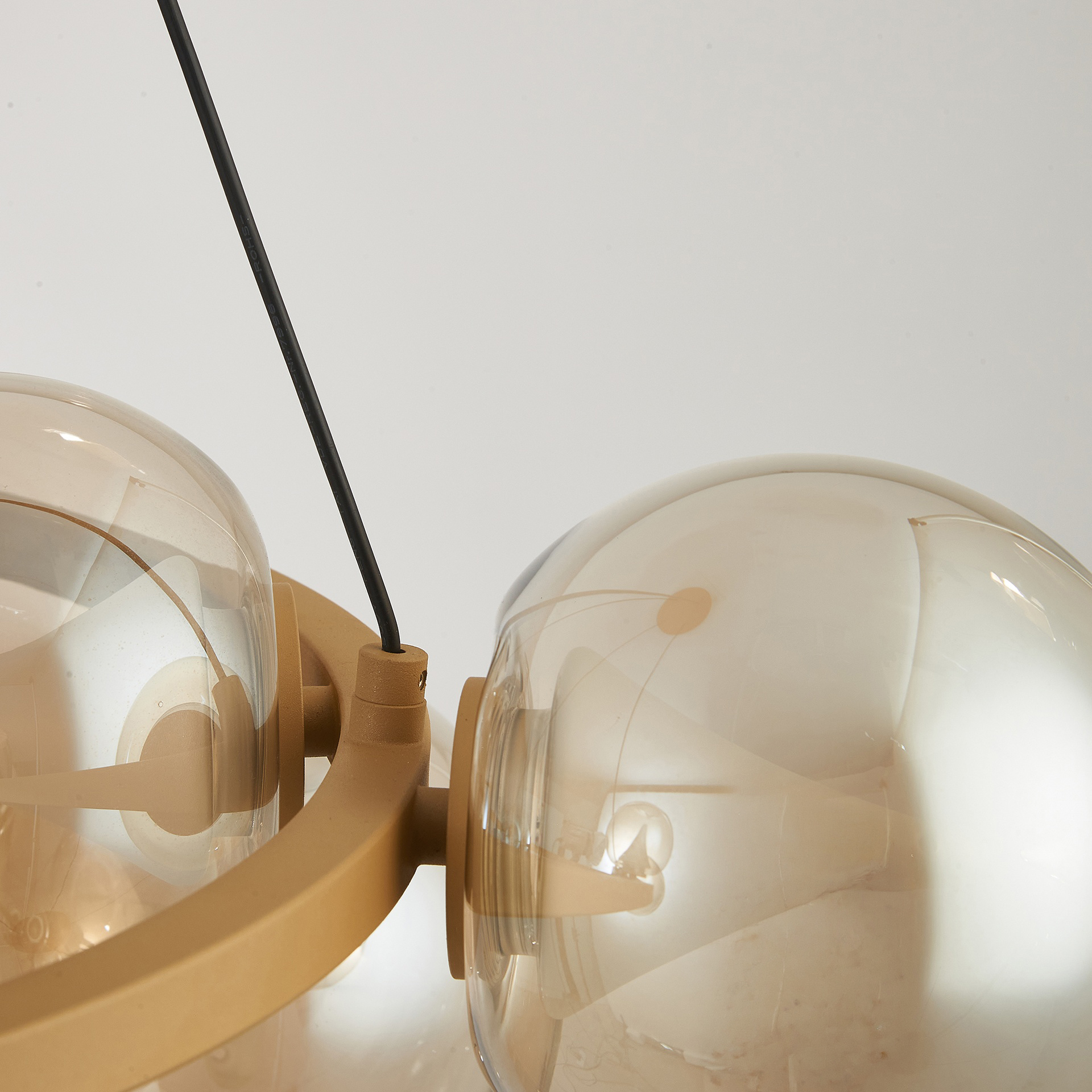 Andromeda · Luminarias de techo · Oro