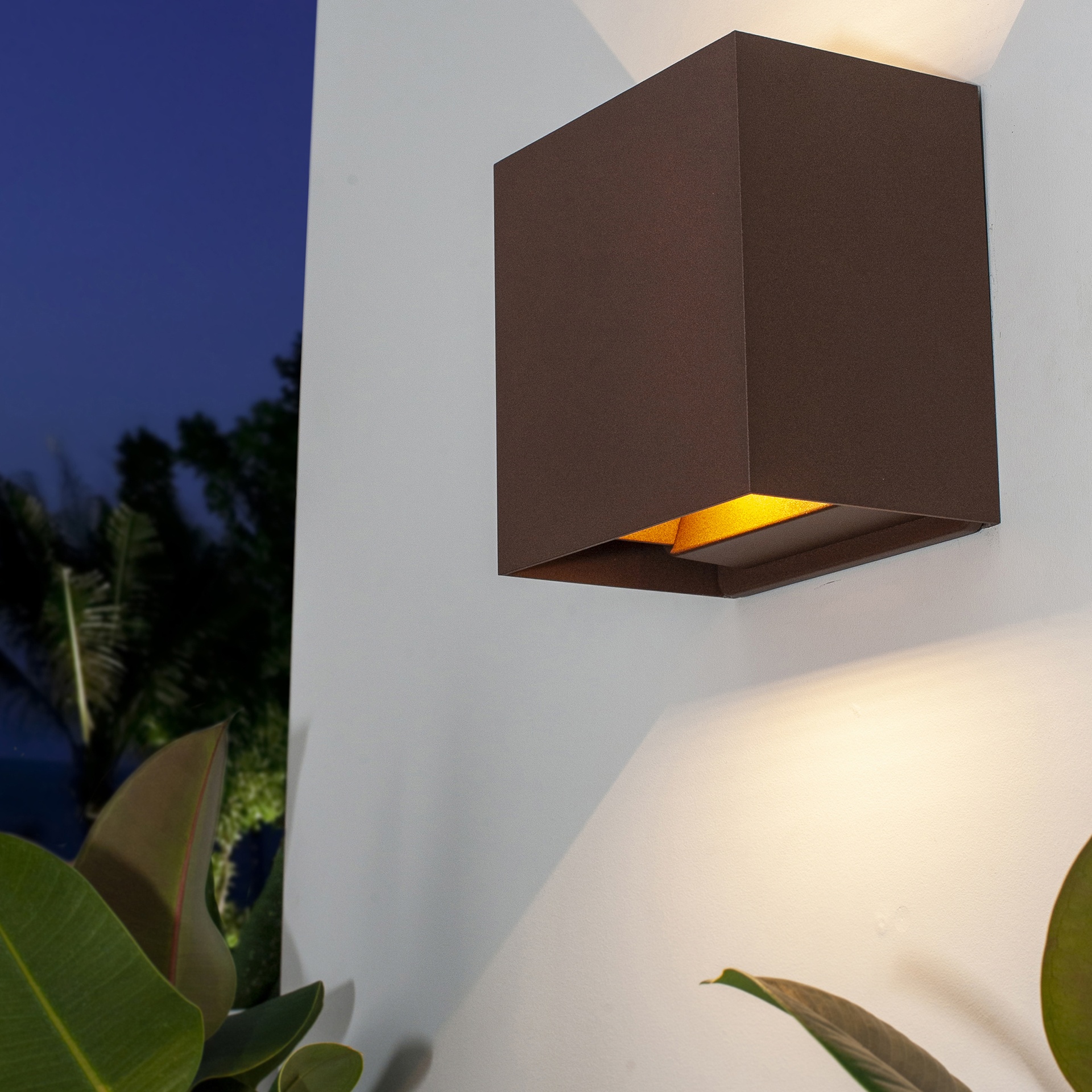 Davos · Luminarias de pared · Corten