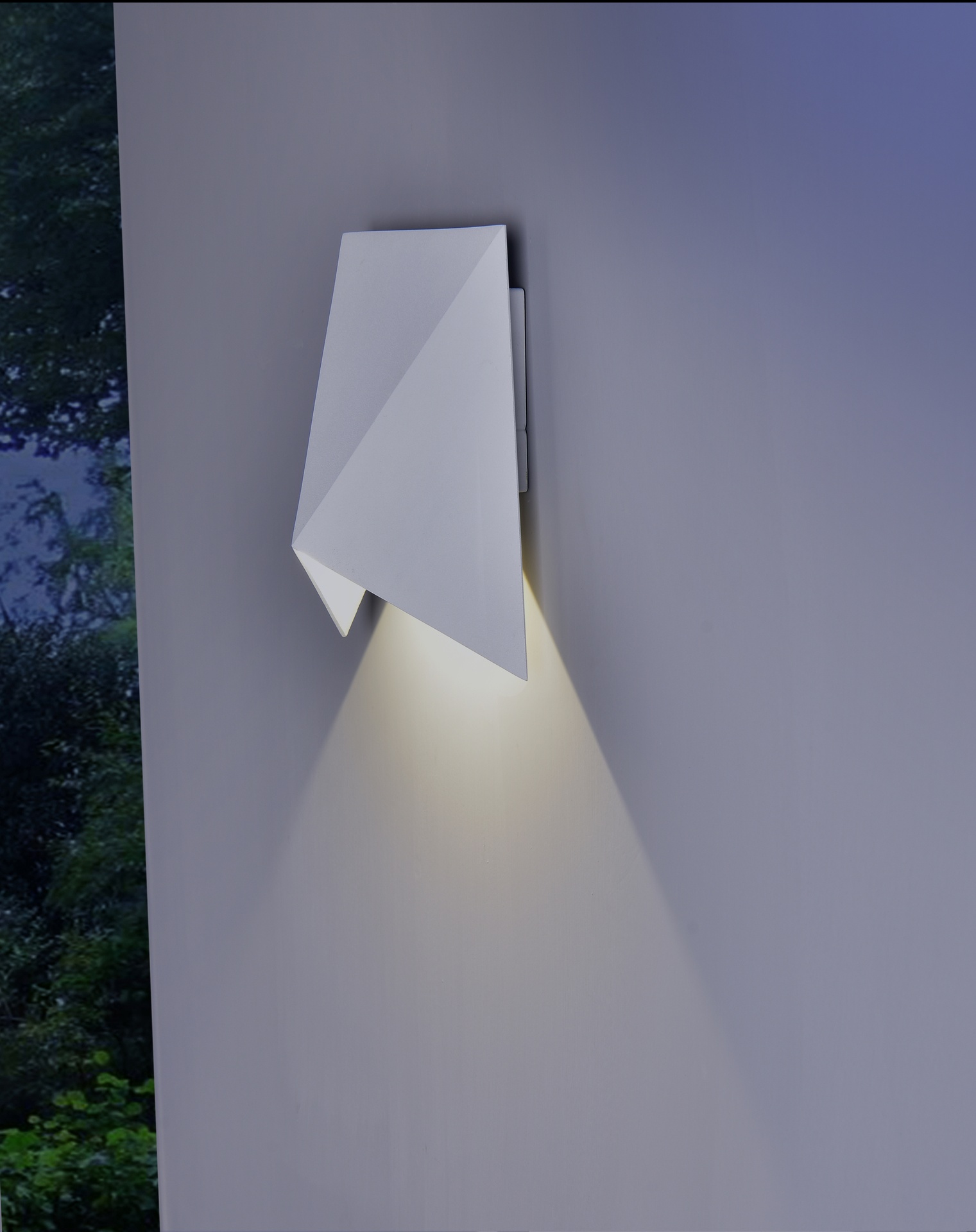 ***OFER/DES*** APPLIQUE ESTERNO LED 8W 3000K BIANCO