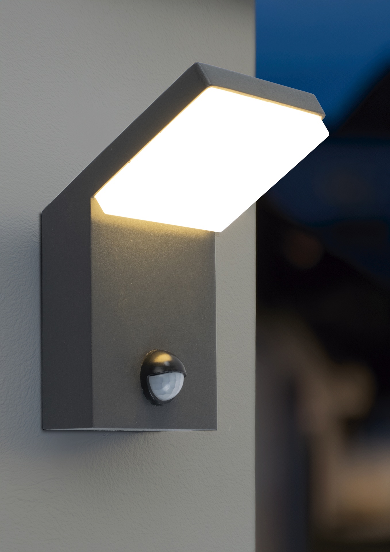 Alpine · Luminarias de pared · Gris Oscuro