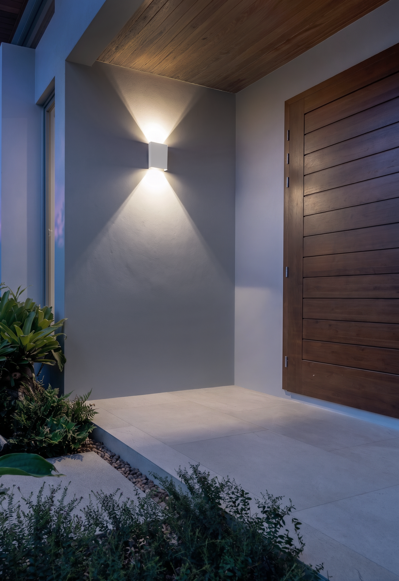 HUEZ * WALL LIGHT LED IP65 5+5W 3000K WHITE