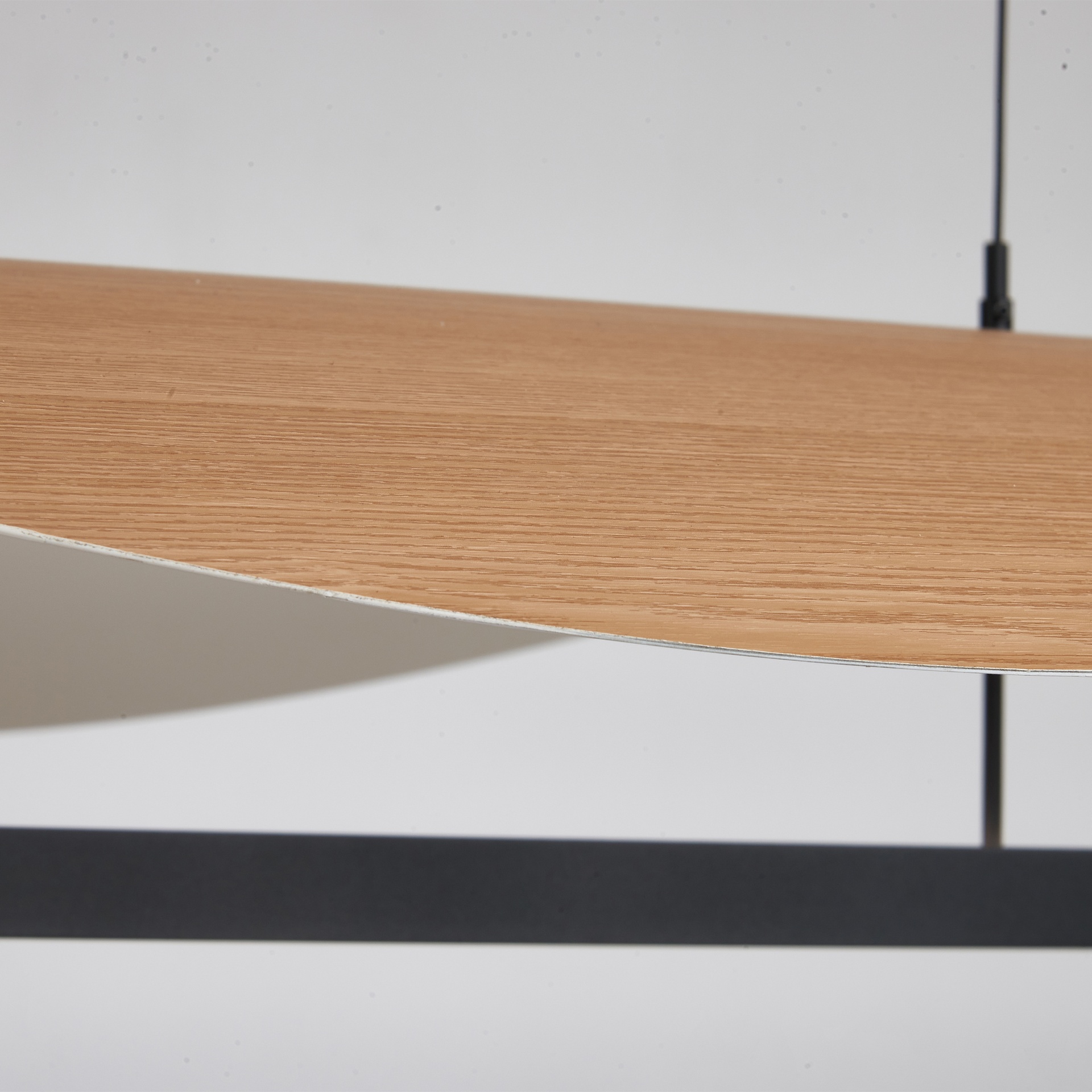 Abisal · Luminaires de plafond · Hêtre / Noir