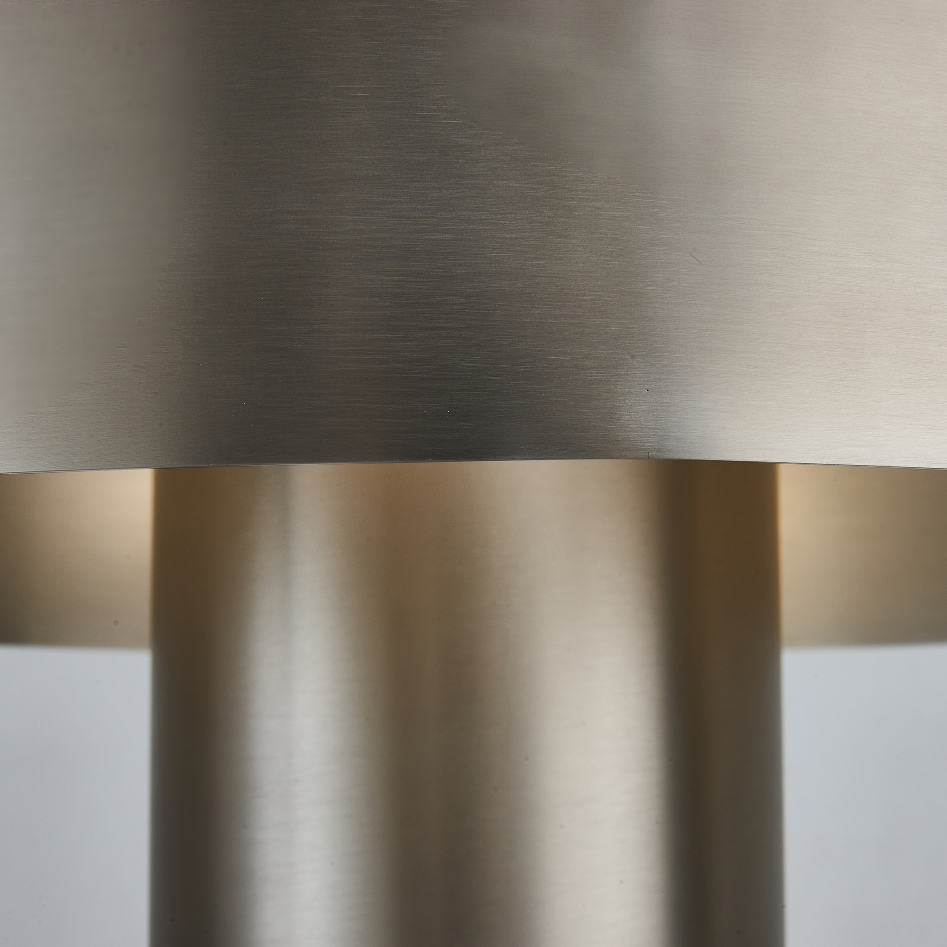 DORICA * Lampada da tavolo LED 20W CCT 2700-5000K - Nichel satinato