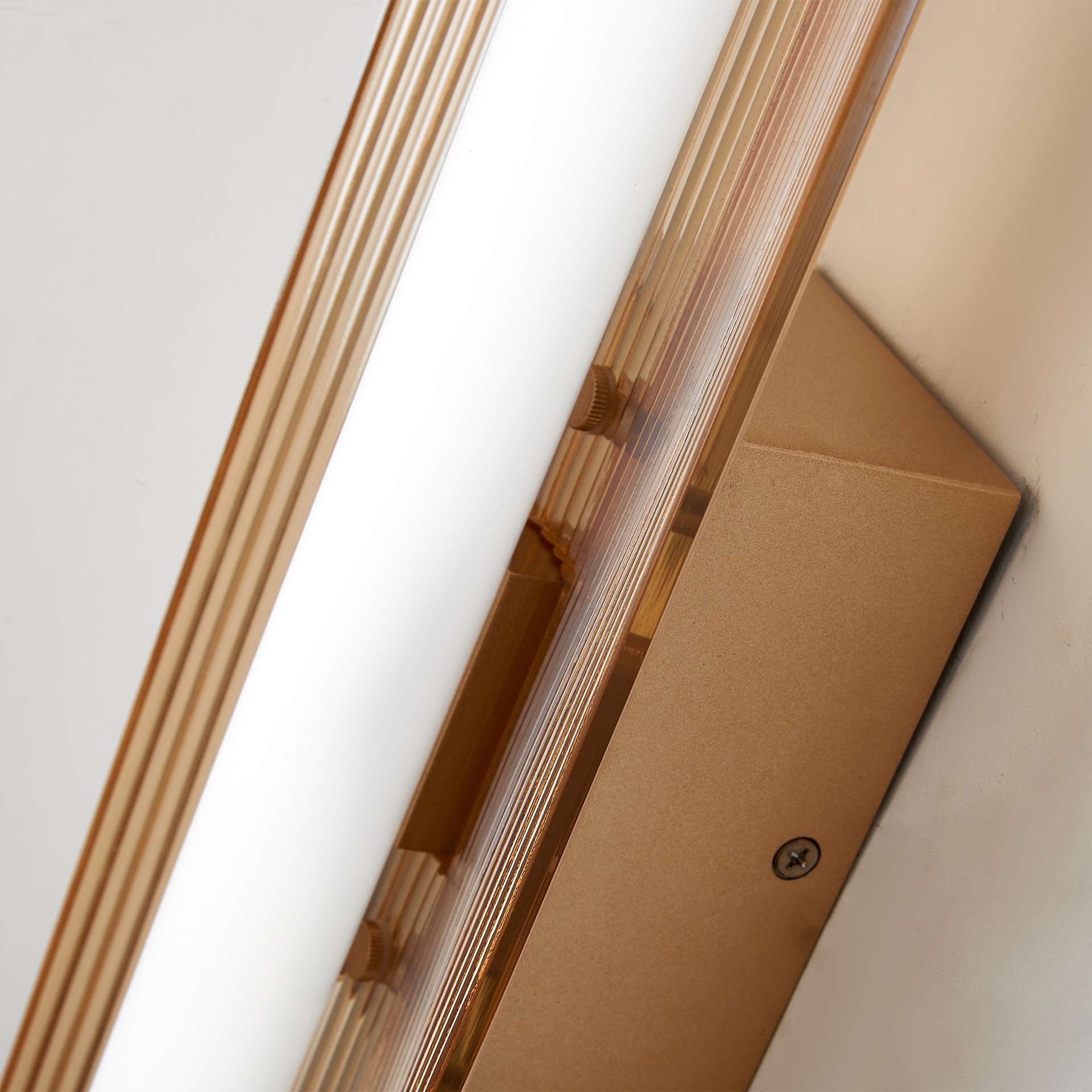 VELA * Wall Lamp LED 10W CCT 2700K-4000K-5000K W145mm GOLD