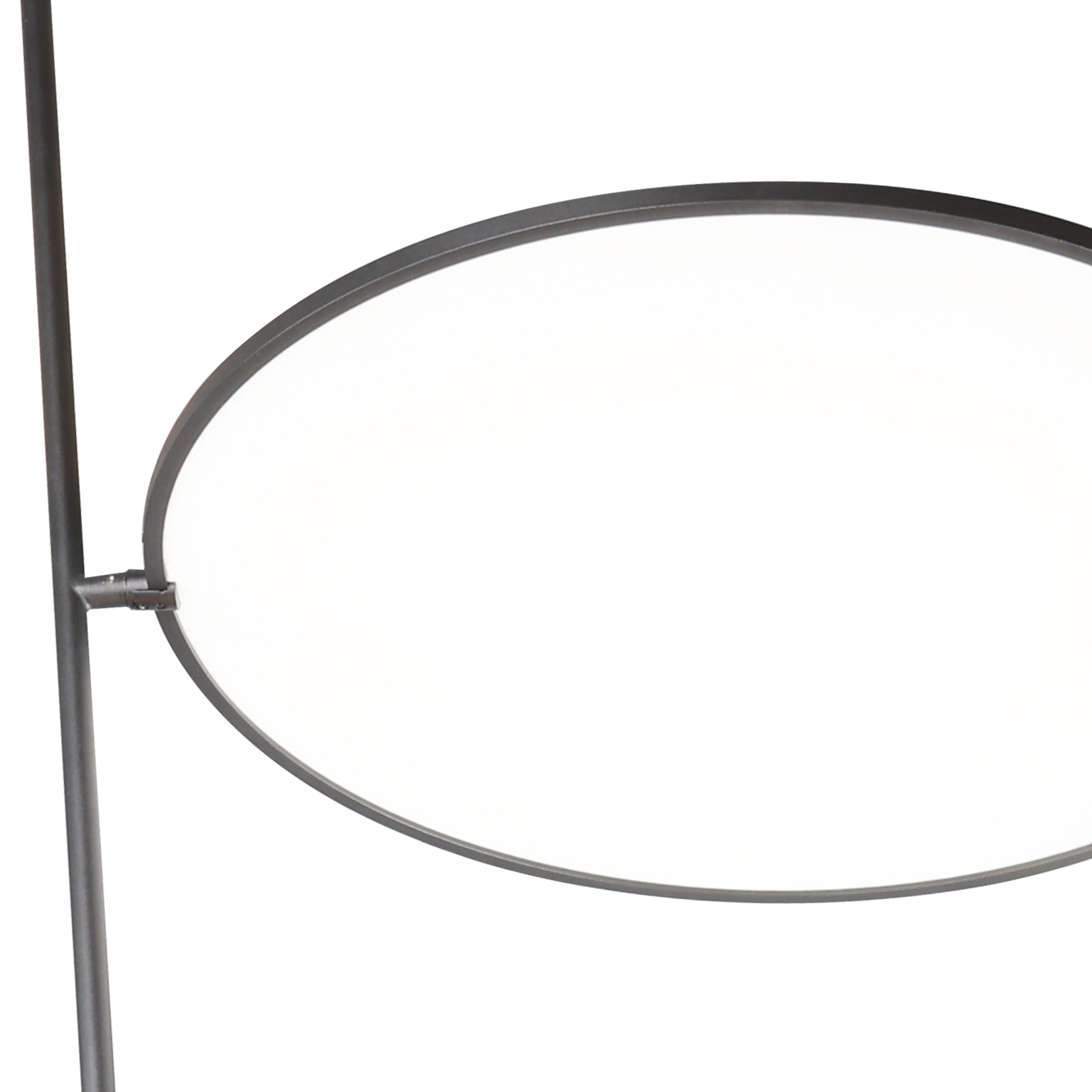 Zenith · Floor lamps · Black