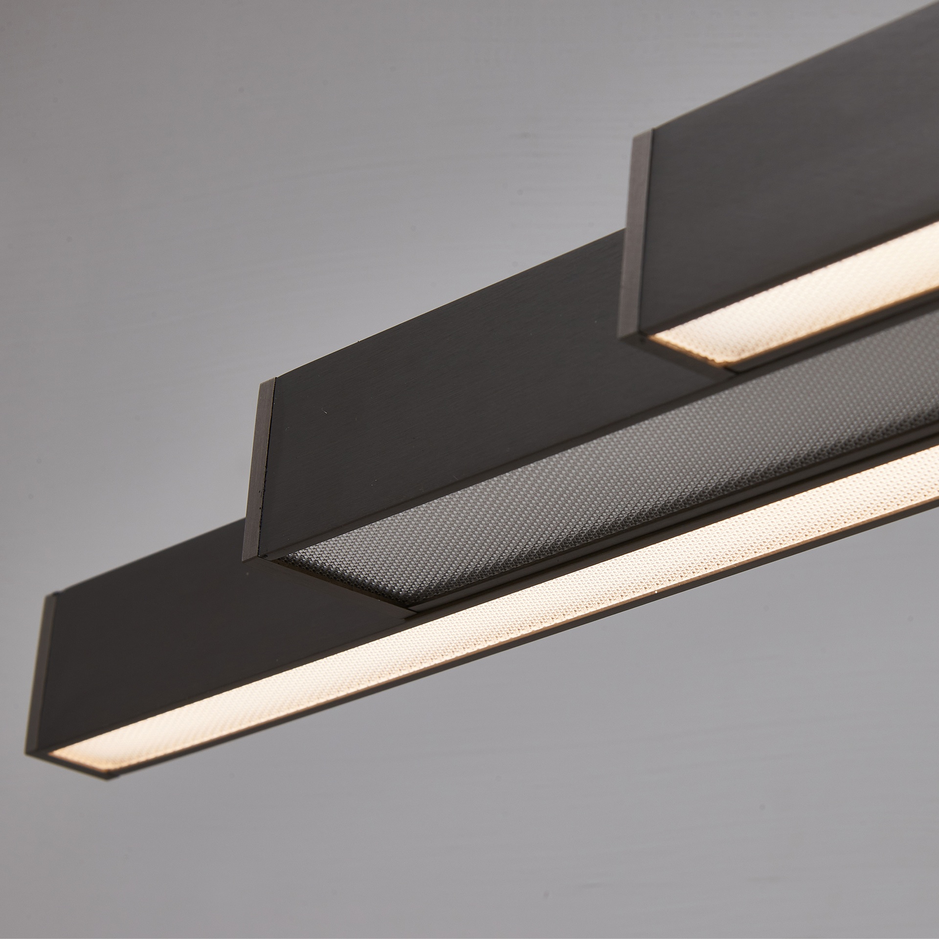 Nexus · Luminaires de plafond · Gris brossé