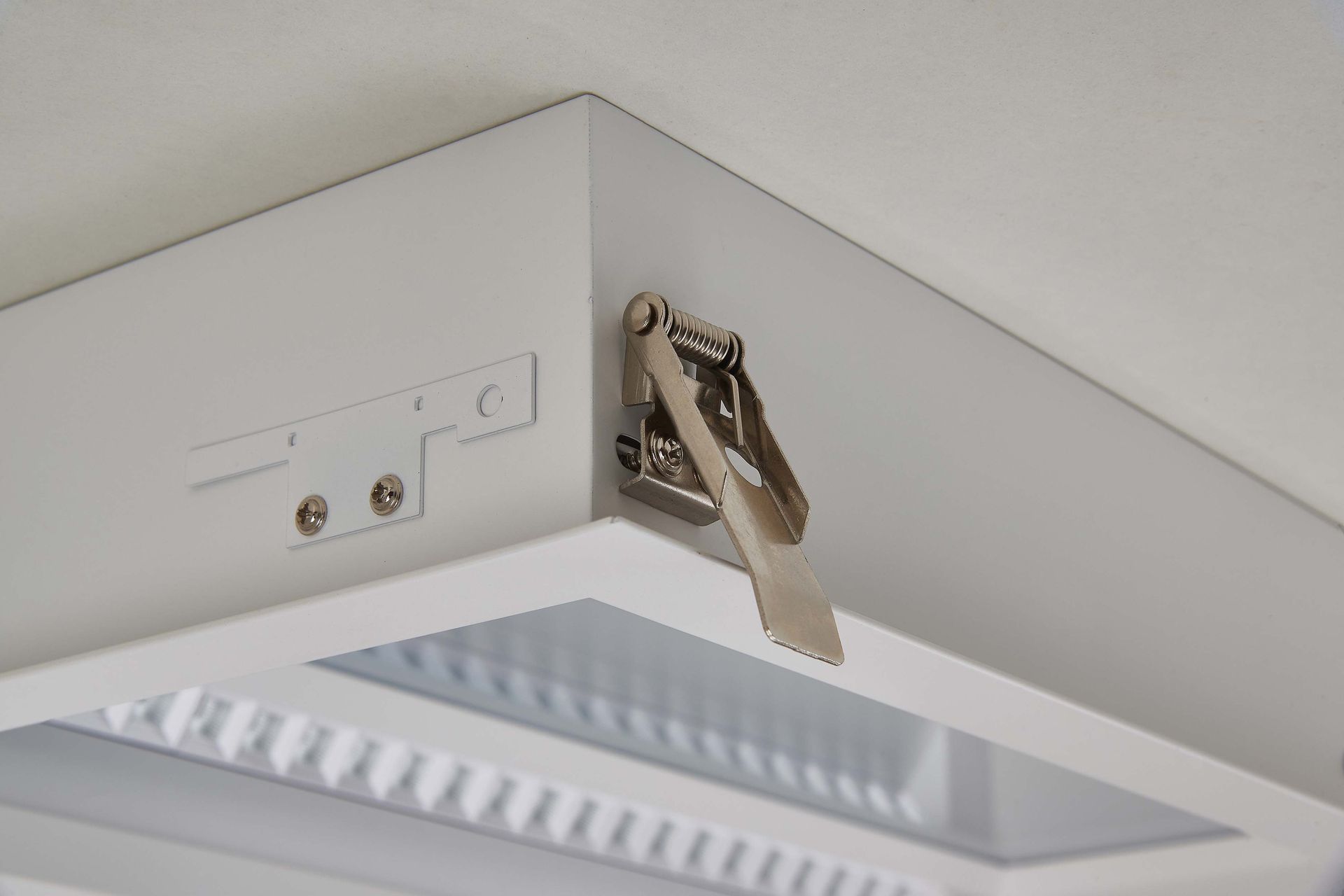 BLUE SKY * RECCESSED LED CEILING 60 x 30