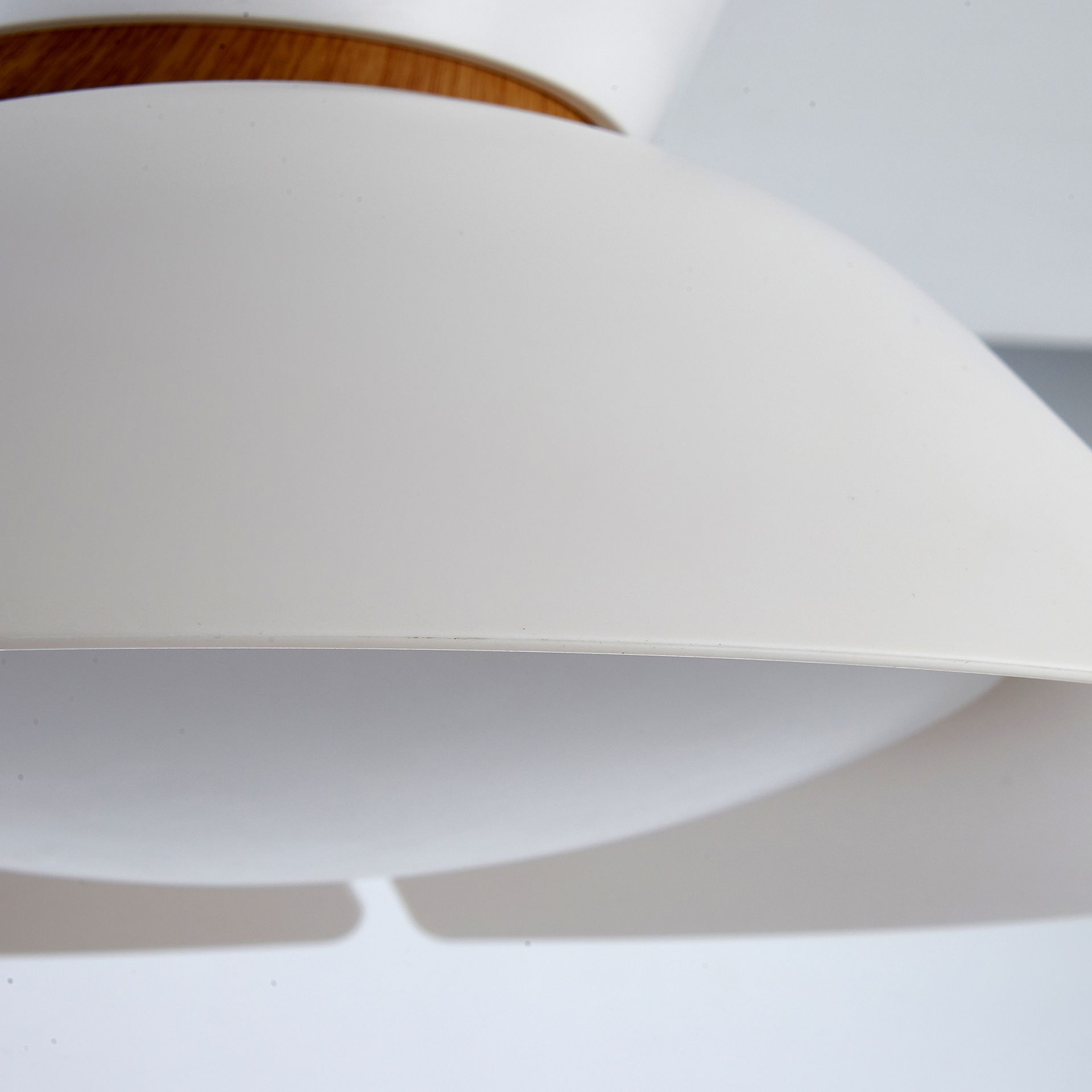Lazo · Ventilateur de plafond à pales rétractables avec éclairage · Blanc