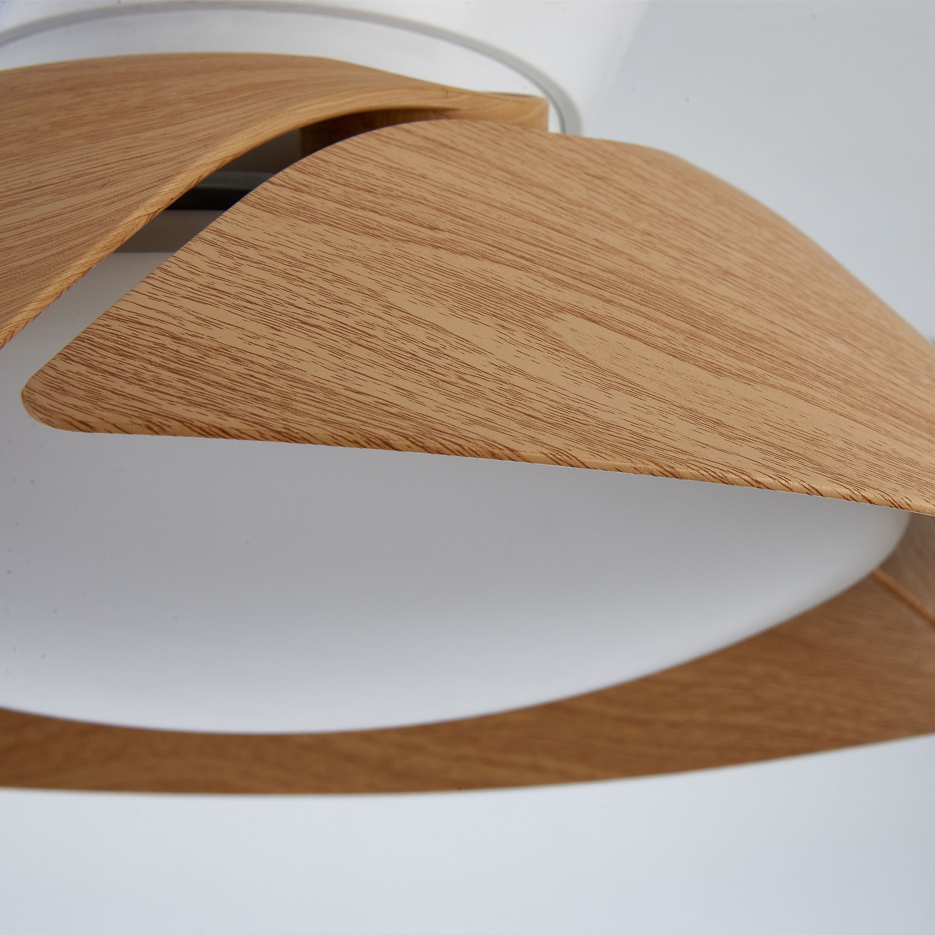 Lazo · Ventilateur de plafond à pales rétractables avec éclairage · Blanc / Bois