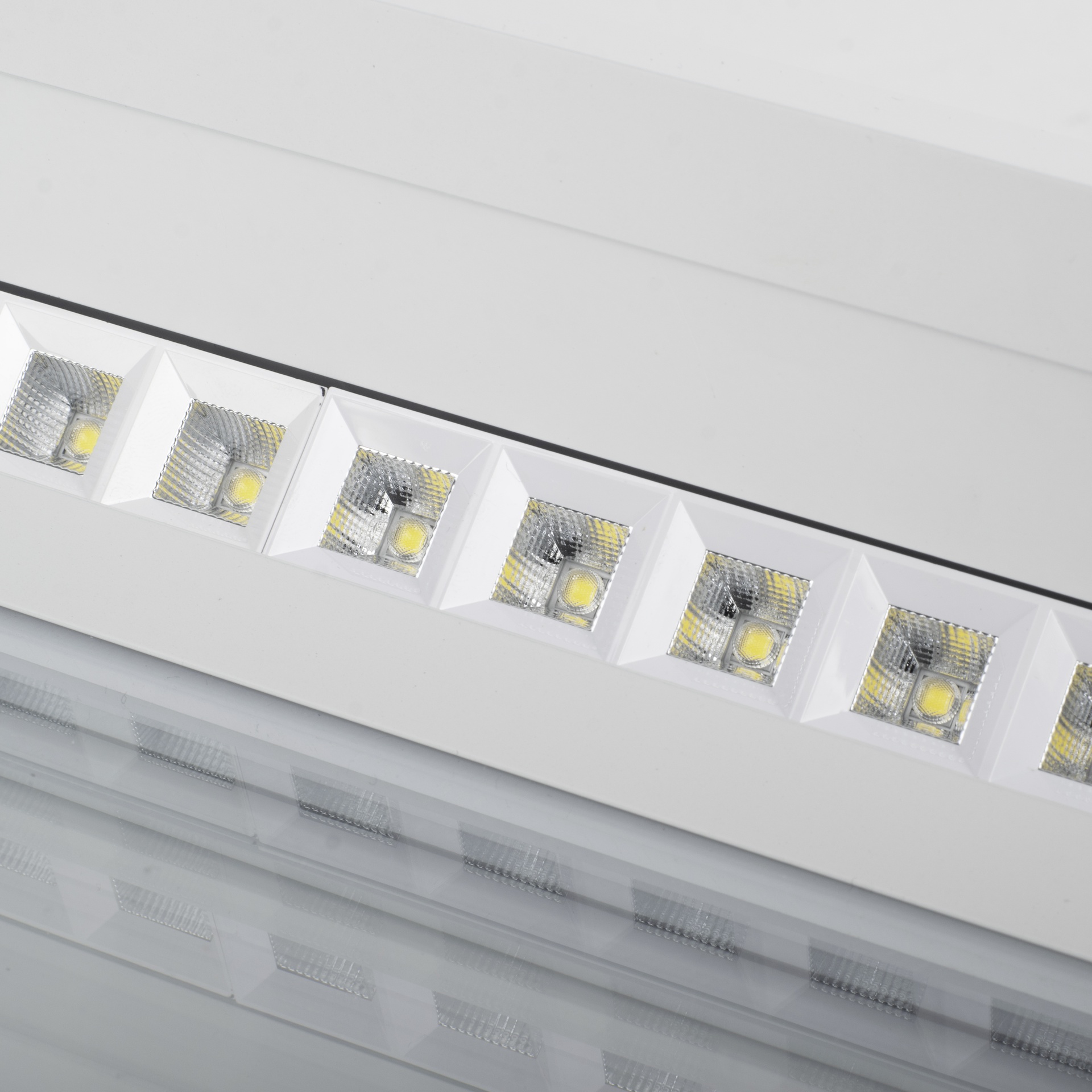 BLUE SKY * RECCESSED LED CEILING 60 x 30