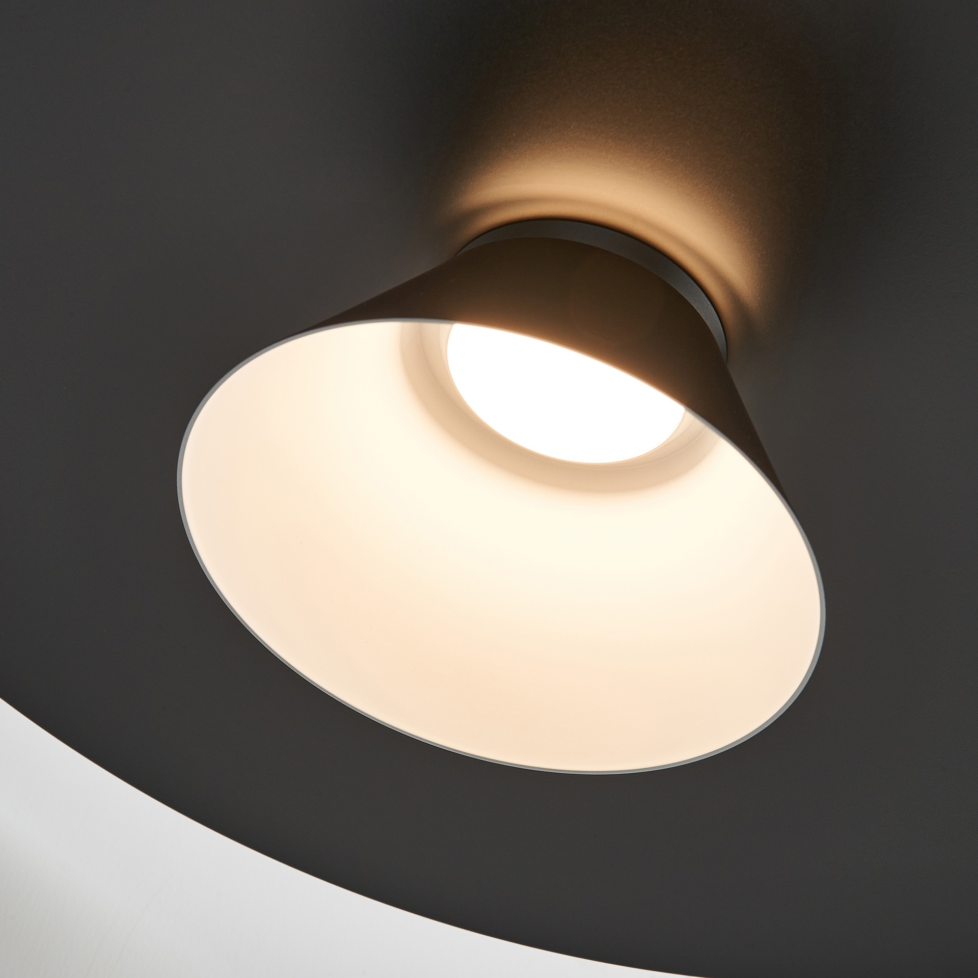 ESTRELLA * COLGANTE LED - 12W - NEGRO DIMABLE TRIAC